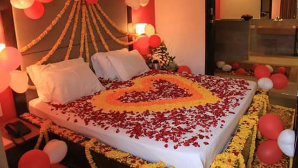 Romantic First Night room decoration ideas